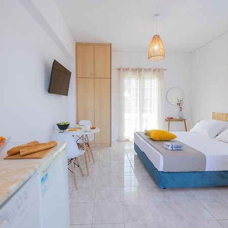 White House Studios & Apartments Argostoli  Exteriör bild