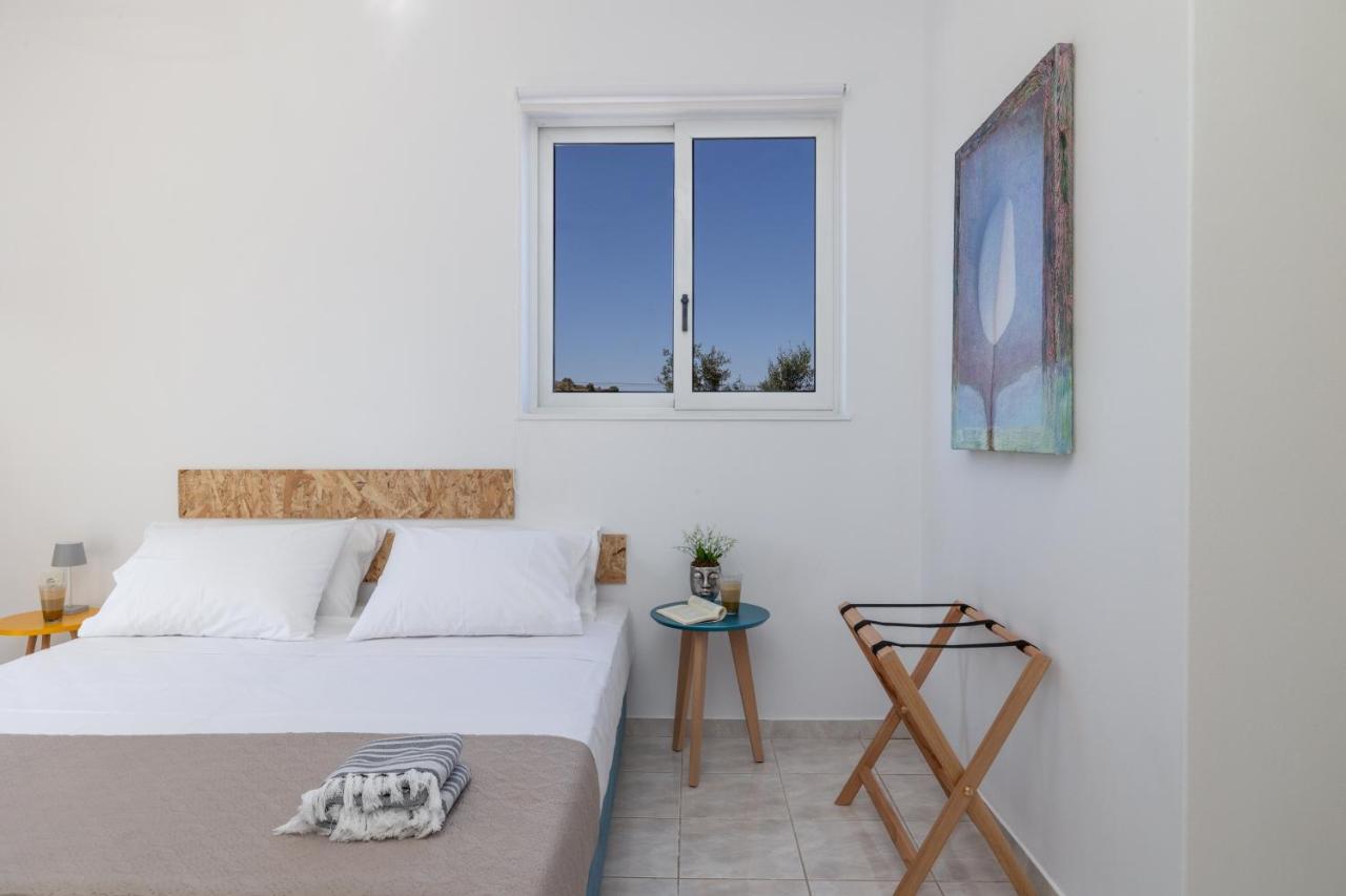 White House Studios & Apartments Argostoli  Exteriör bild