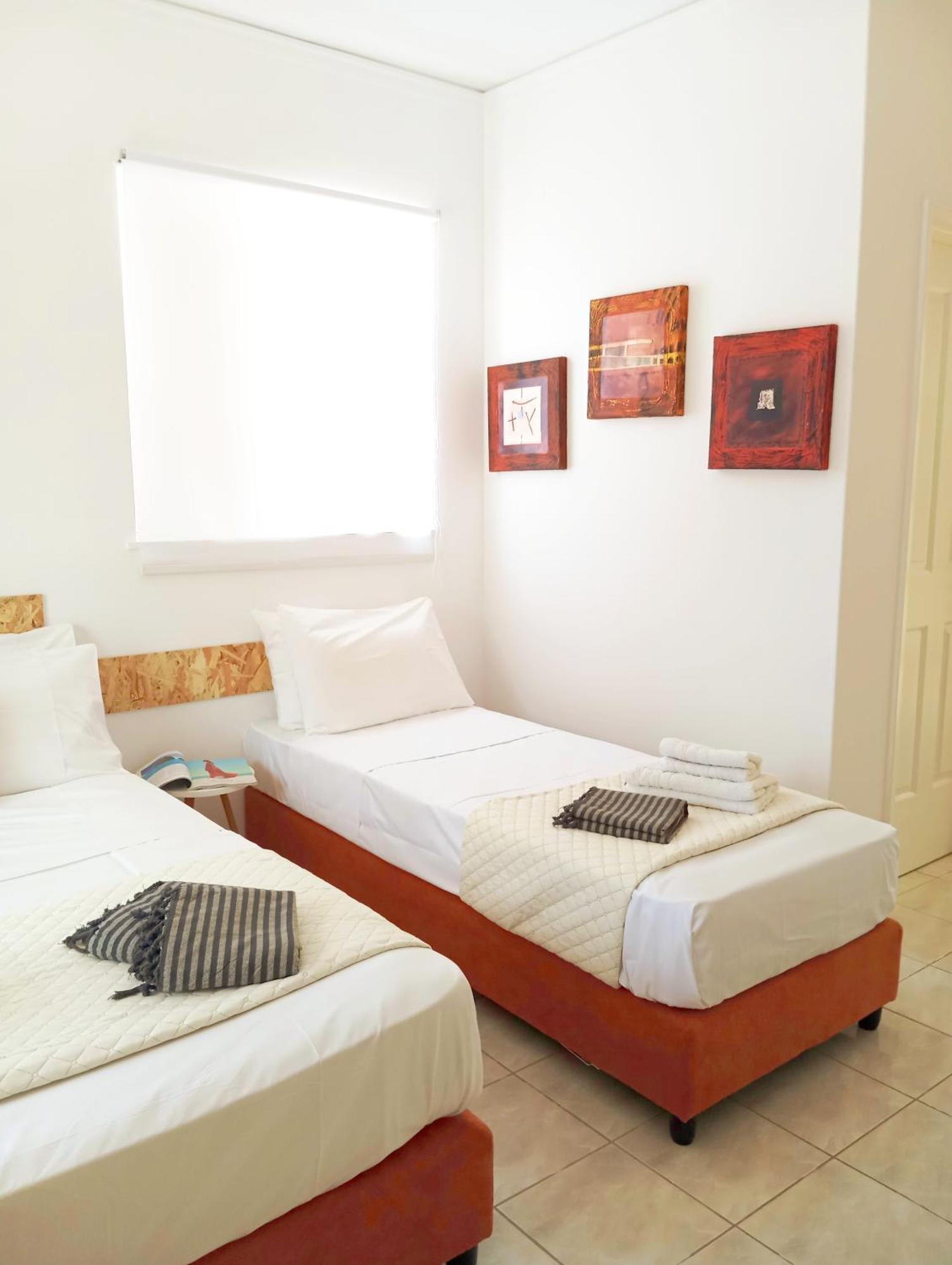 White House Studios & Apartments Argostoli  Exteriör bild